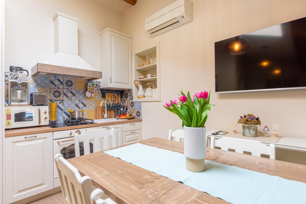 Exclusive Seafront Bacchus Apartment Пореч Экстерьер фото